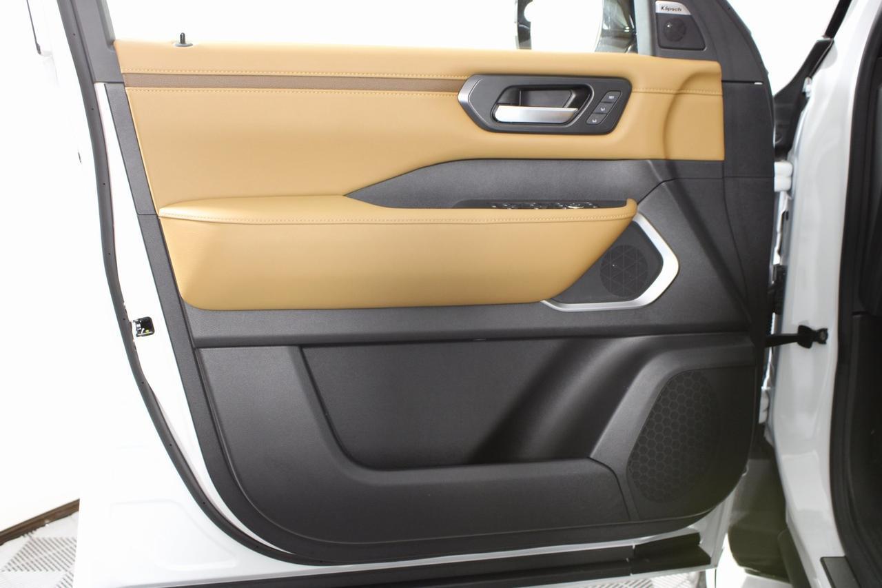 2025 Nissan Armada Platinum Manassas VA