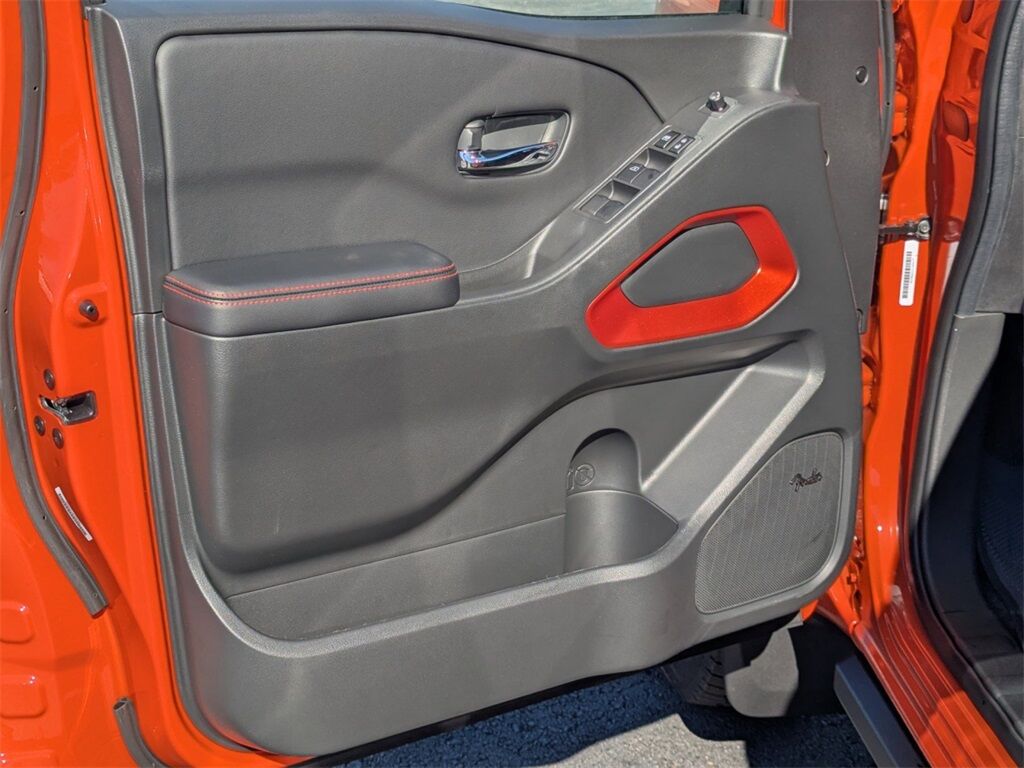 2025 Nissan Frontier PRO-4X Kennesaw GA