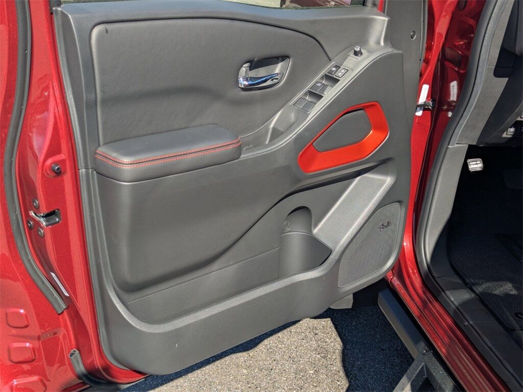 2025 Nissan Frontier PRO-4X Kennesaw GA