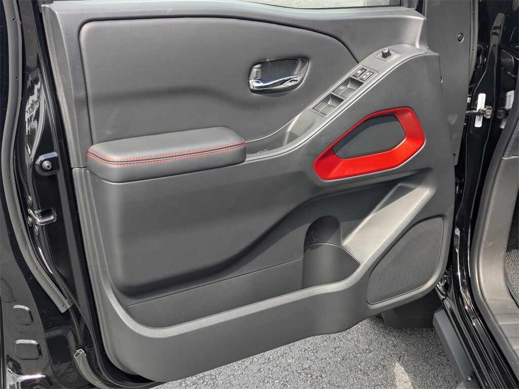2025 Nissan Frontier PRO-4X Kennesaw GA