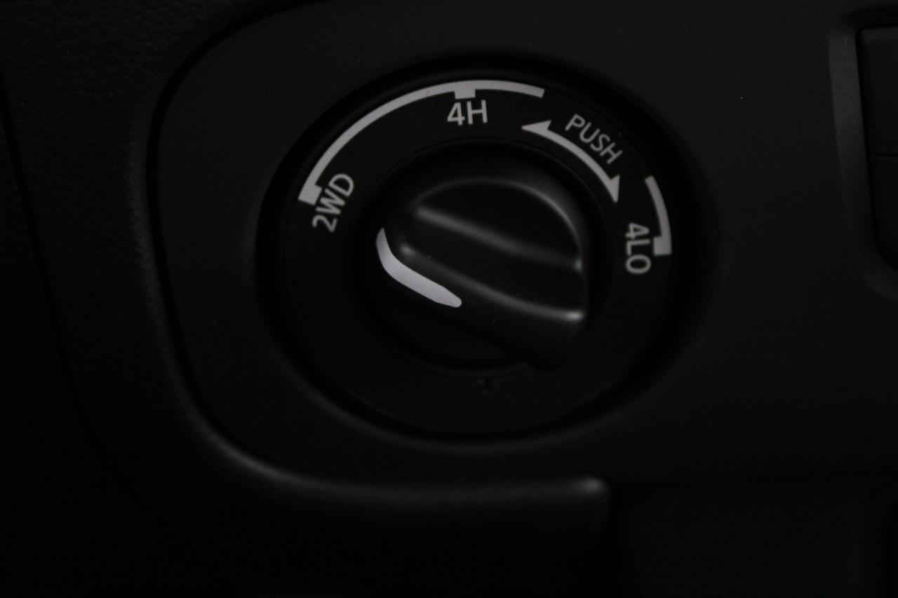 2025 Nissan Frontier PRO-4X Manassas VA