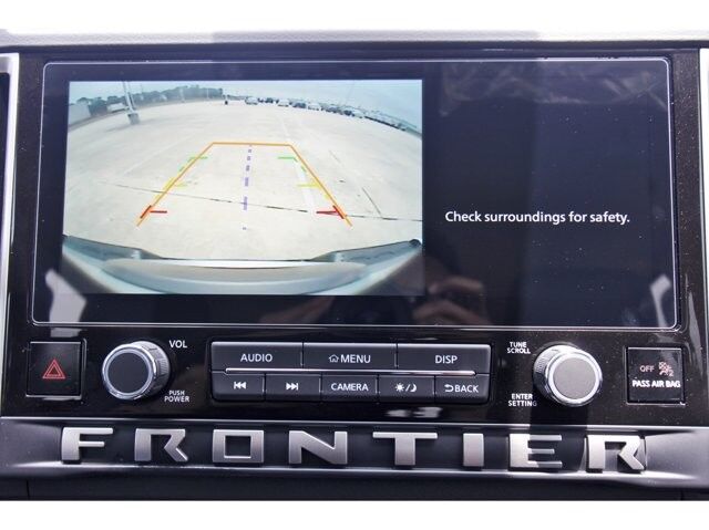 2025 Nissan Frontier SV