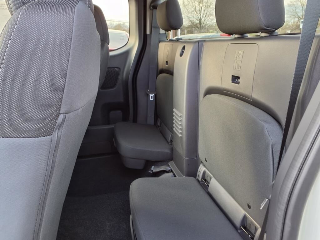 2025 Nissan Frontier SV Waldorf MD