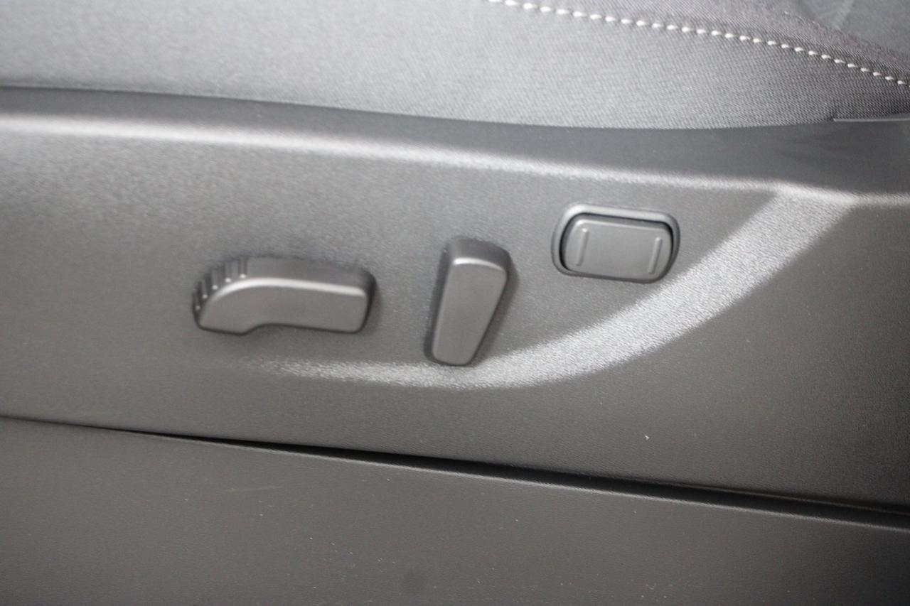 2025 Nissan Frontier SV Manassas VA