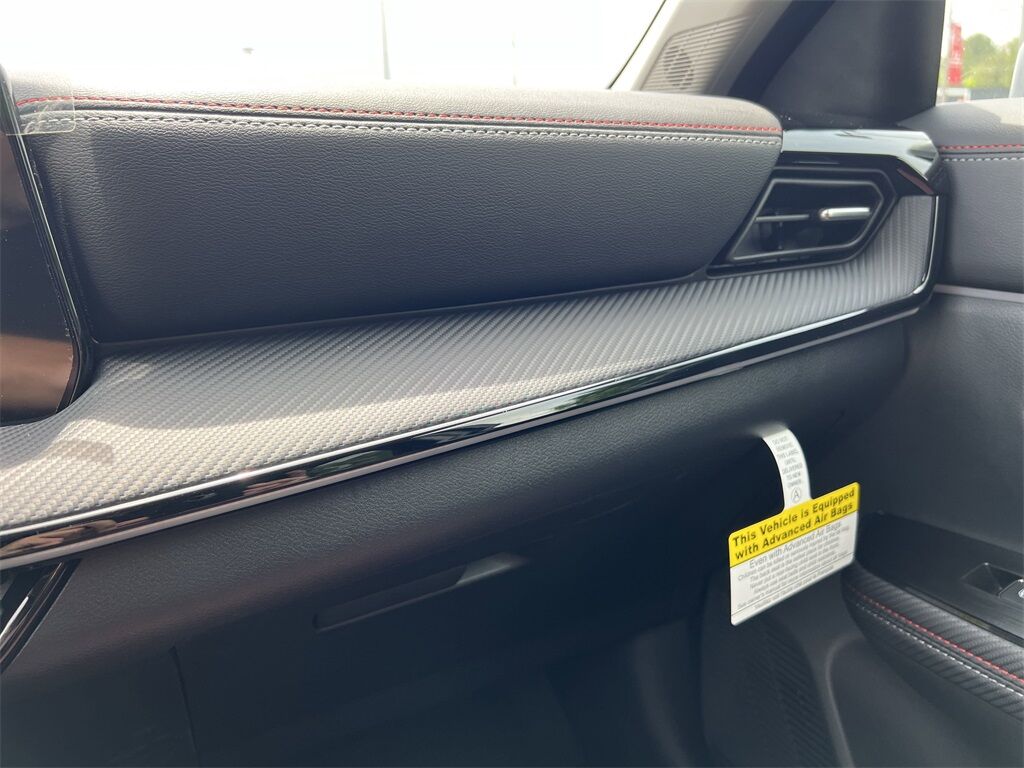 2025 Nissan Kicks SR Kennesaw GA