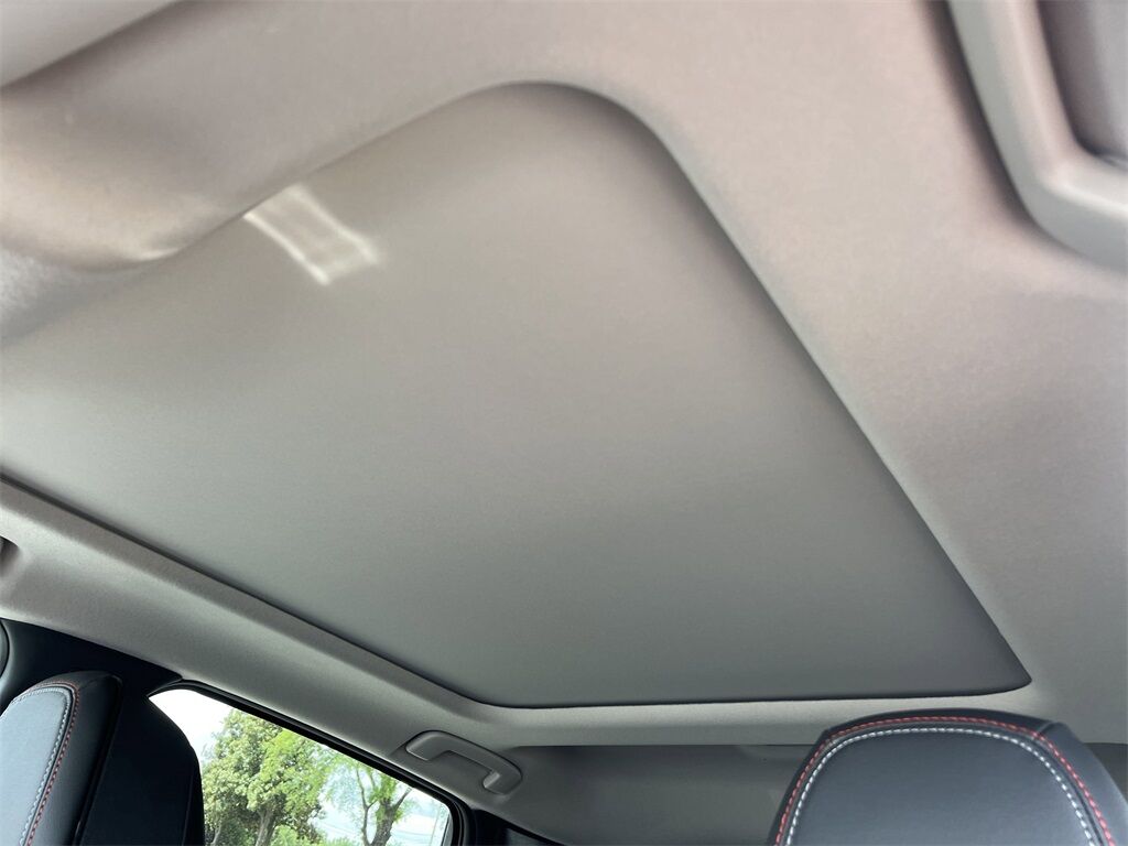 2025 Nissan Kicks SR Kennesaw GA