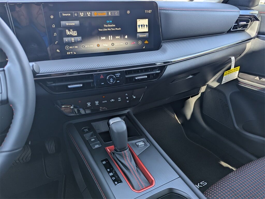 2025 Nissan Kicks SR Kennesaw GA