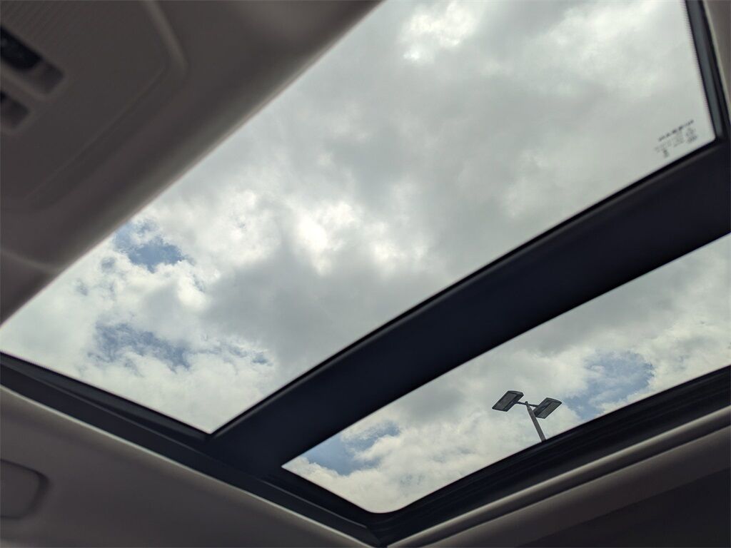 2025 Nissan Kicks SR Kennesaw GA