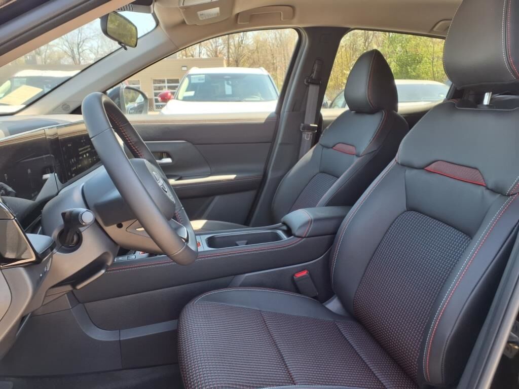 2025 Nissan Kicks SR Waldorf MD