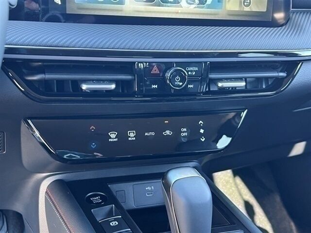 2025 Nissan Kicks SR Waldorf MD