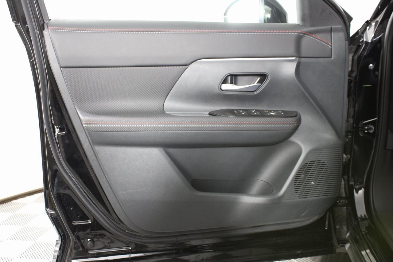 2025 Nissan Kicks SR Manassas VA