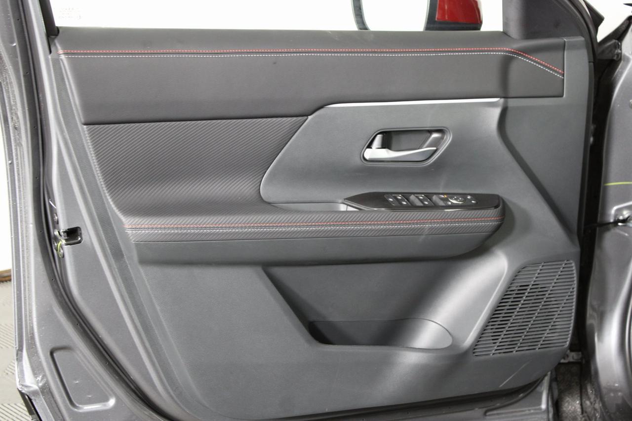 2025 Nissan Kicks SR Manassas VA