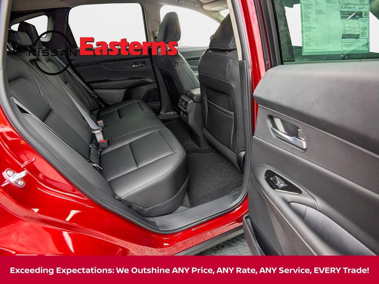 2025 Nissan Murano SV White Marsh MD