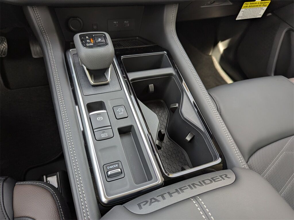 2025 Nissan Pathfinder Platinum Kennesaw GA