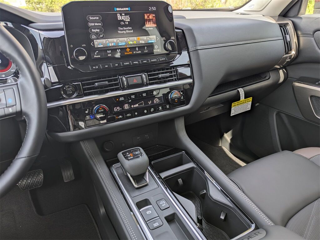 2025 Nissan Pathfinder Platinum Kennesaw GA