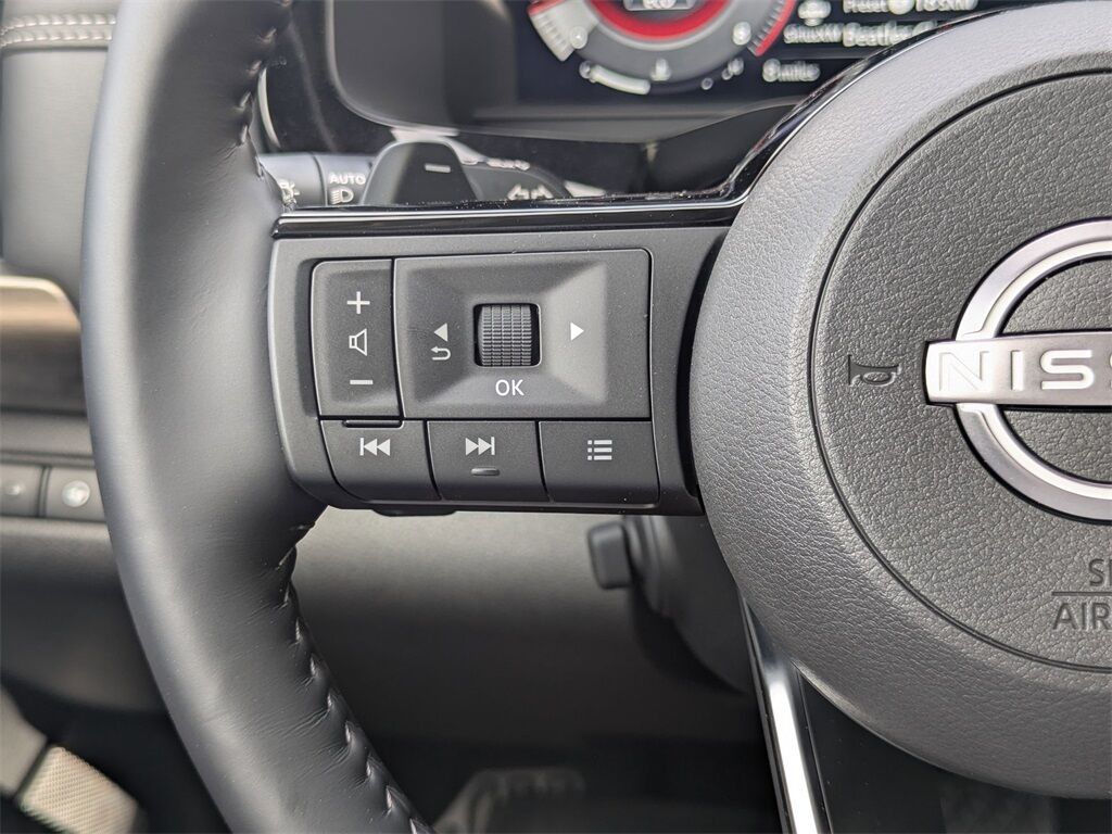 2025 Nissan Pathfinder Platinum Kennesaw GA