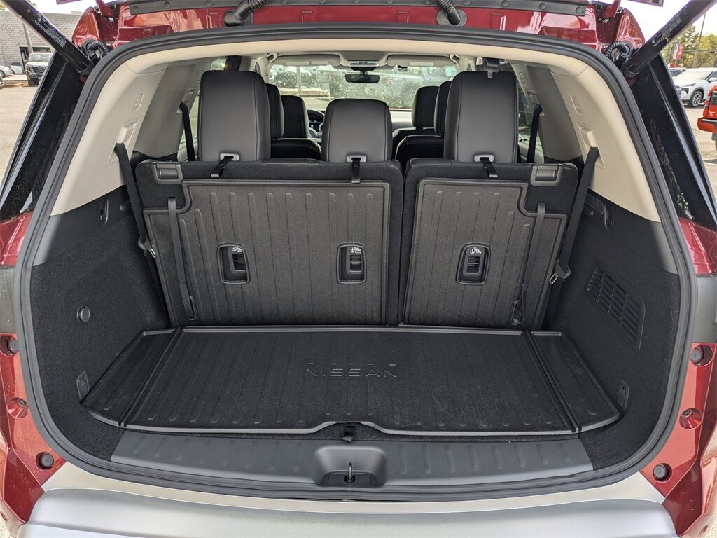 2025 Nissan Pathfinder Platinum Kennesaw GA