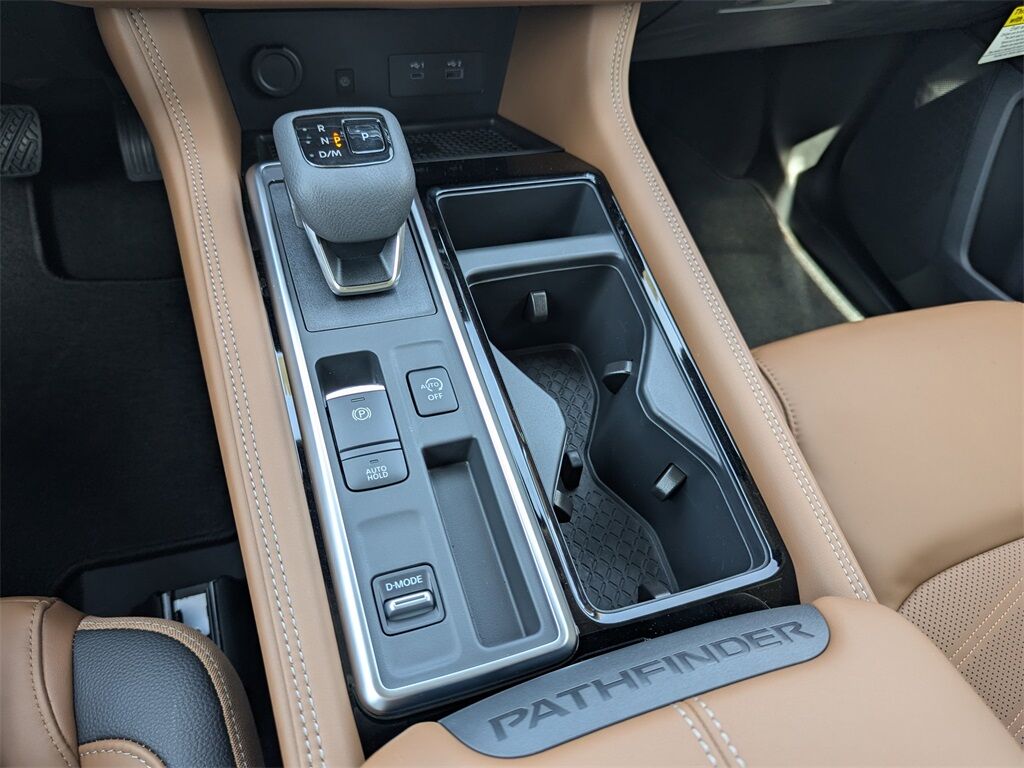 2025 Nissan Pathfinder Platinum Kennesaw GA