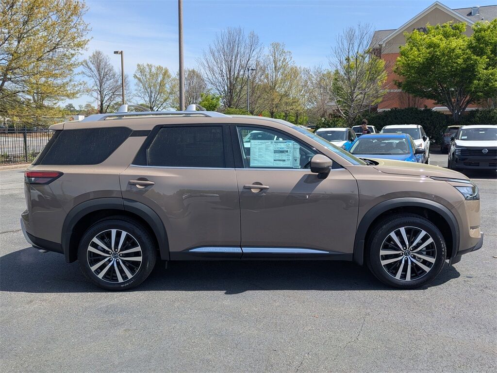 2025 Nissan Pathfinder Platinum Kennesaw GA
