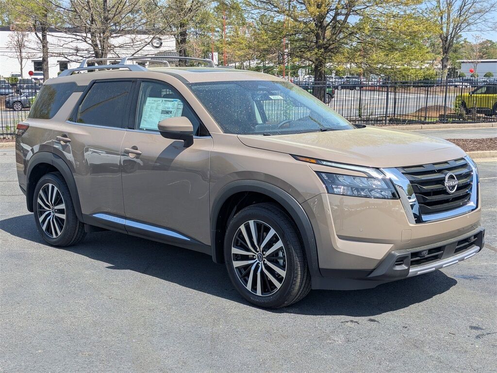 2025 Nissan Pathfinder Platinum Kennesaw GA