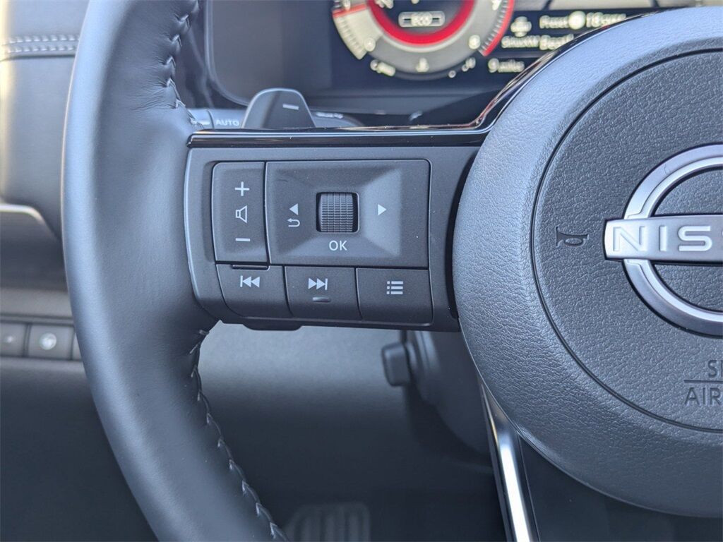 2025 Nissan Pathfinder Platinum Kennesaw GA