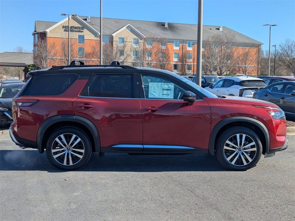 2025 Nissan Pathfinder Platinum Kennesaw GA