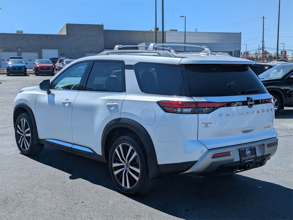 2025 Nissan Pathfinder Platinum Kennesaw GA