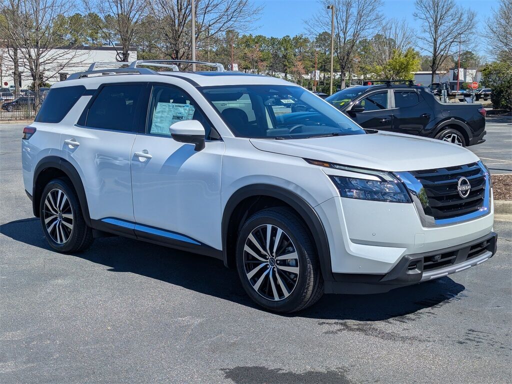 2025 Nissan Pathfinder Platinum Kennesaw GA
