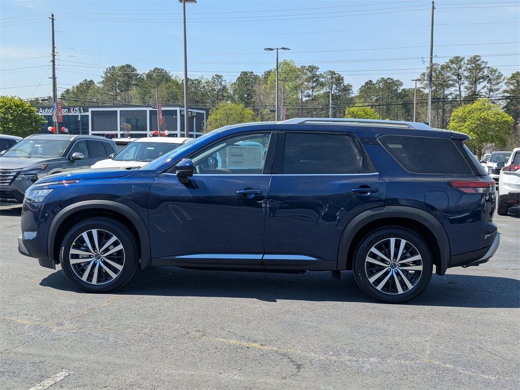 2025 Nissan Pathfinder Platinum Kennesaw GA