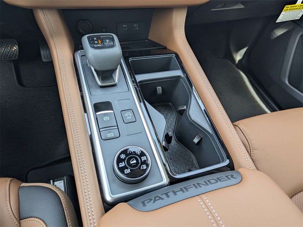 2025 Nissan Pathfinder Platinum Kennesaw GA