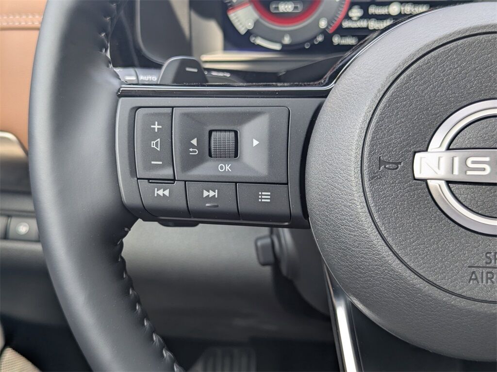 2025 Nissan Pathfinder Platinum Kennesaw GA