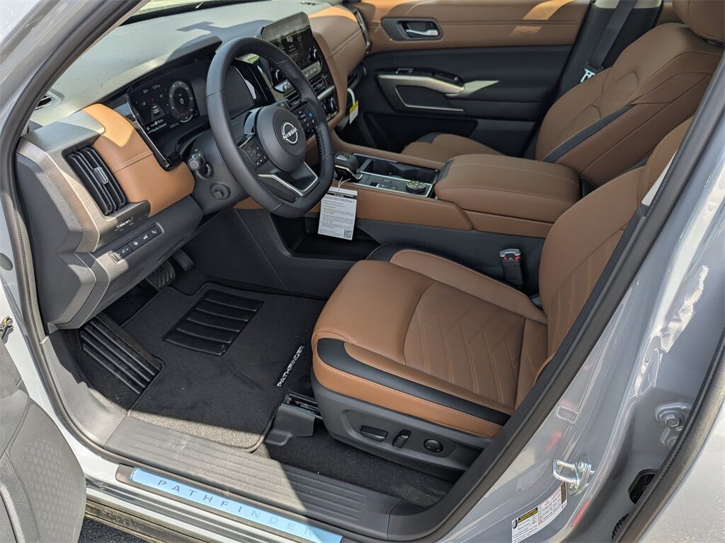 2025 Nissan Pathfinder Platinum Kennesaw GA