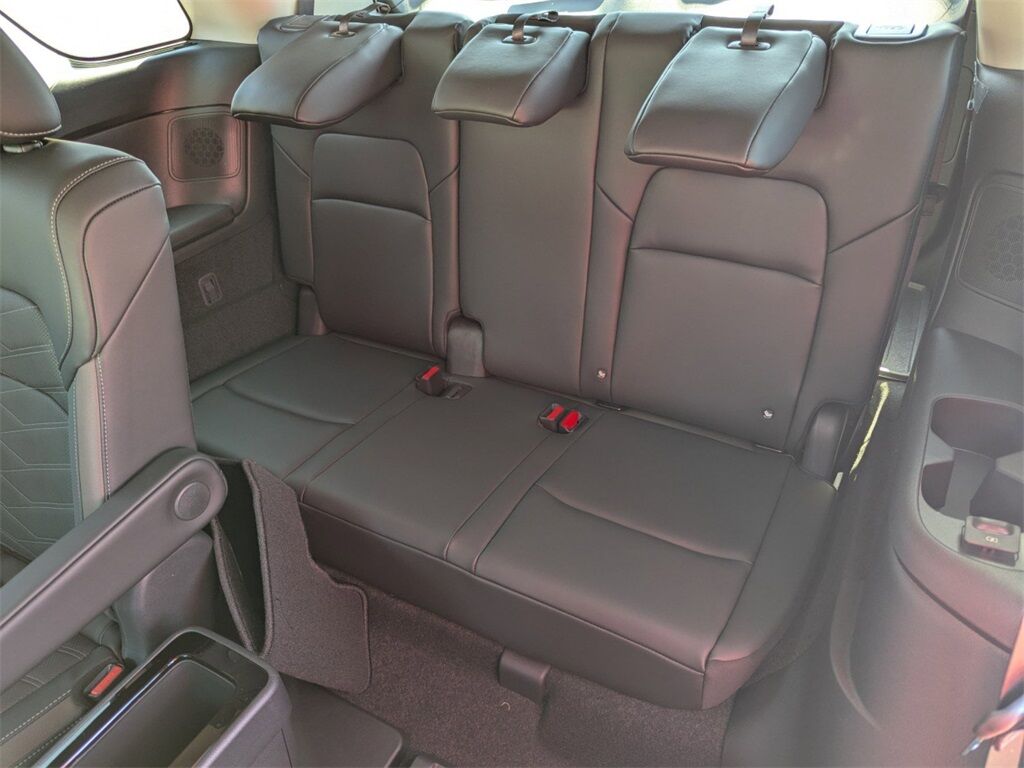 2025 Nissan Pathfinder Platinum Kennesaw GA