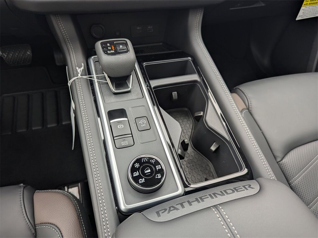 2025 Nissan Pathfinder Platinum Kennesaw GA