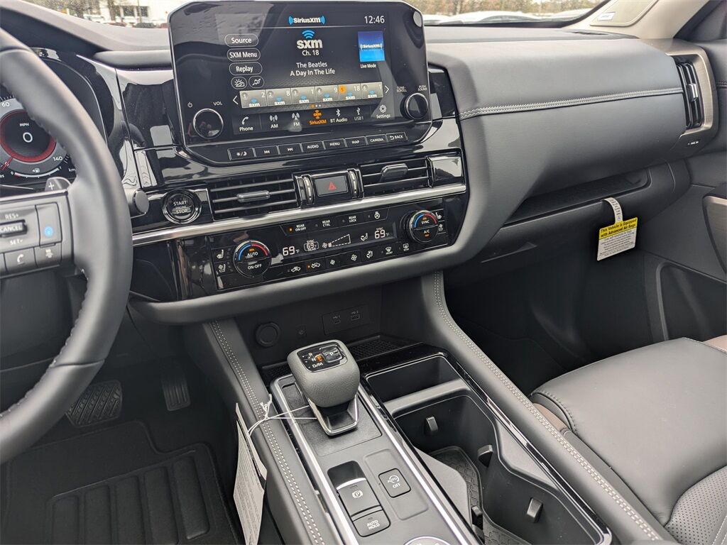 2025 Nissan Pathfinder Platinum Kennesaw GA