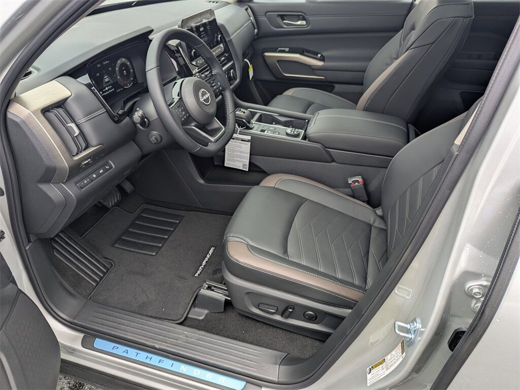 2025 Nissan Pathfinder Platinum Kennesaw GA