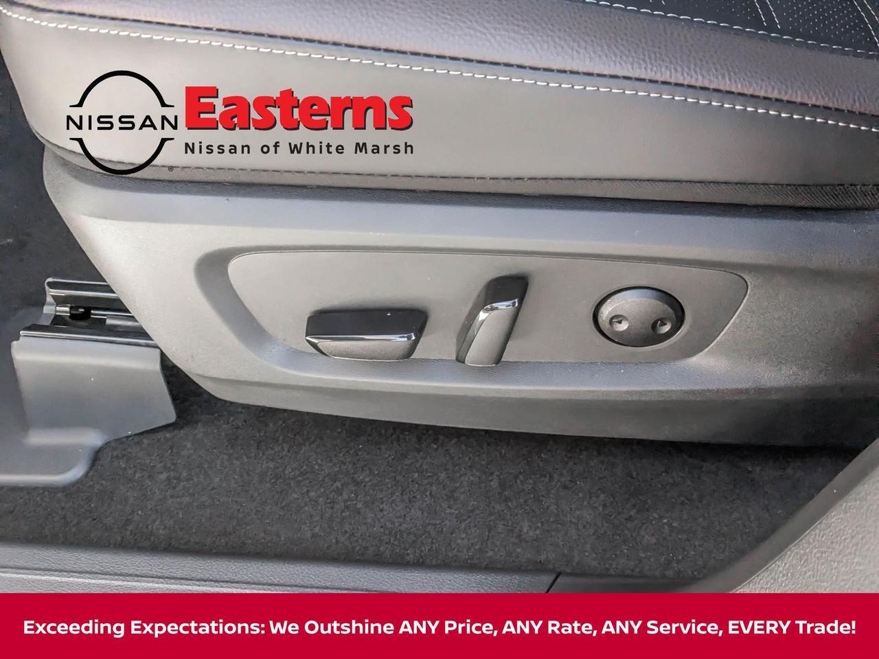 2025 Nissan Pathfinder Platinum White Marsh MD