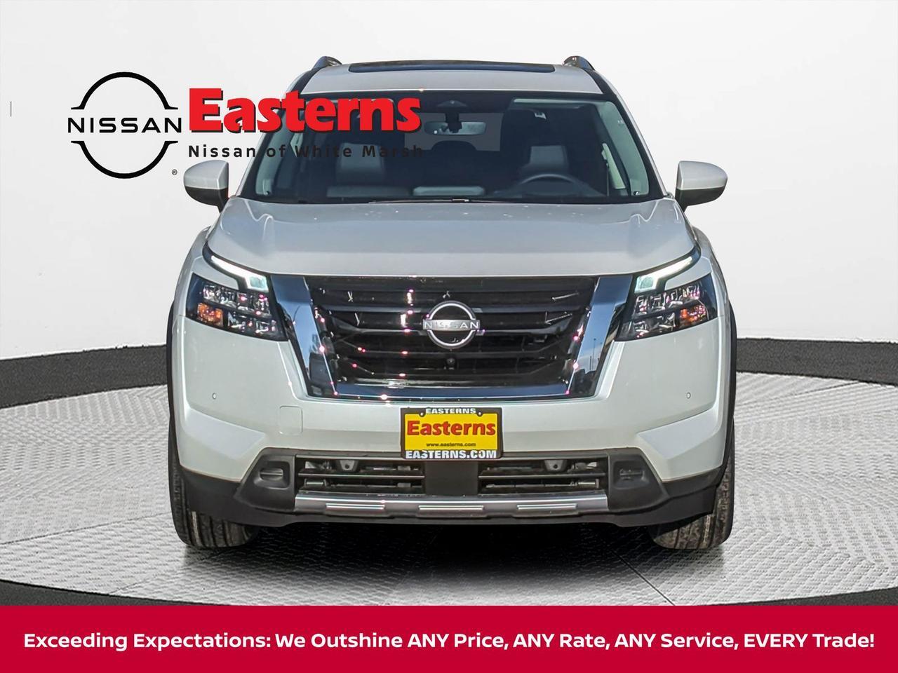2025 Nissan Pathfinder Platinum White Marsh MD