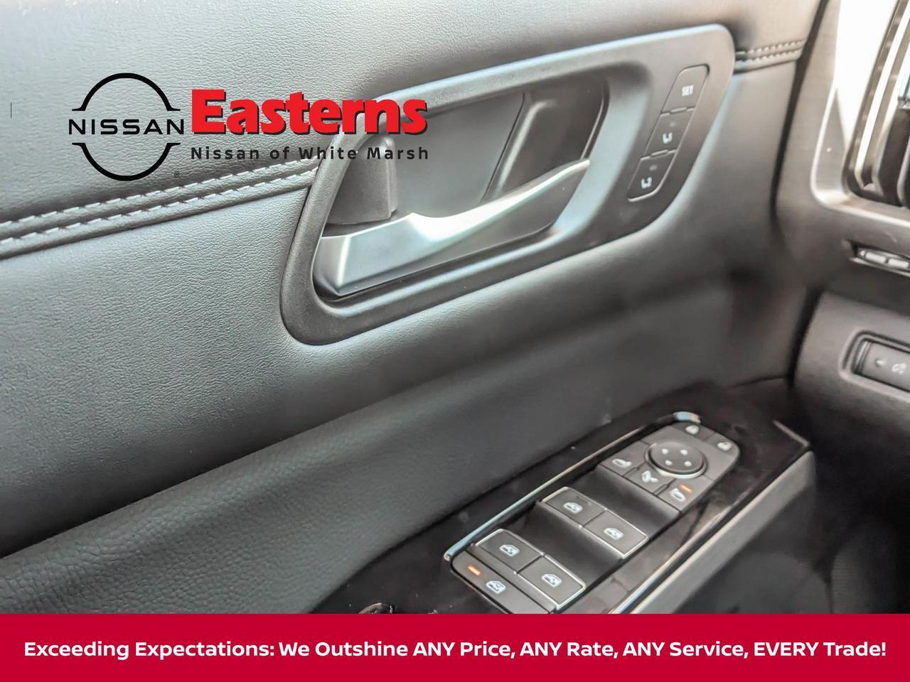 2025 Nissan Pathfinder Platinum White Marsh MD