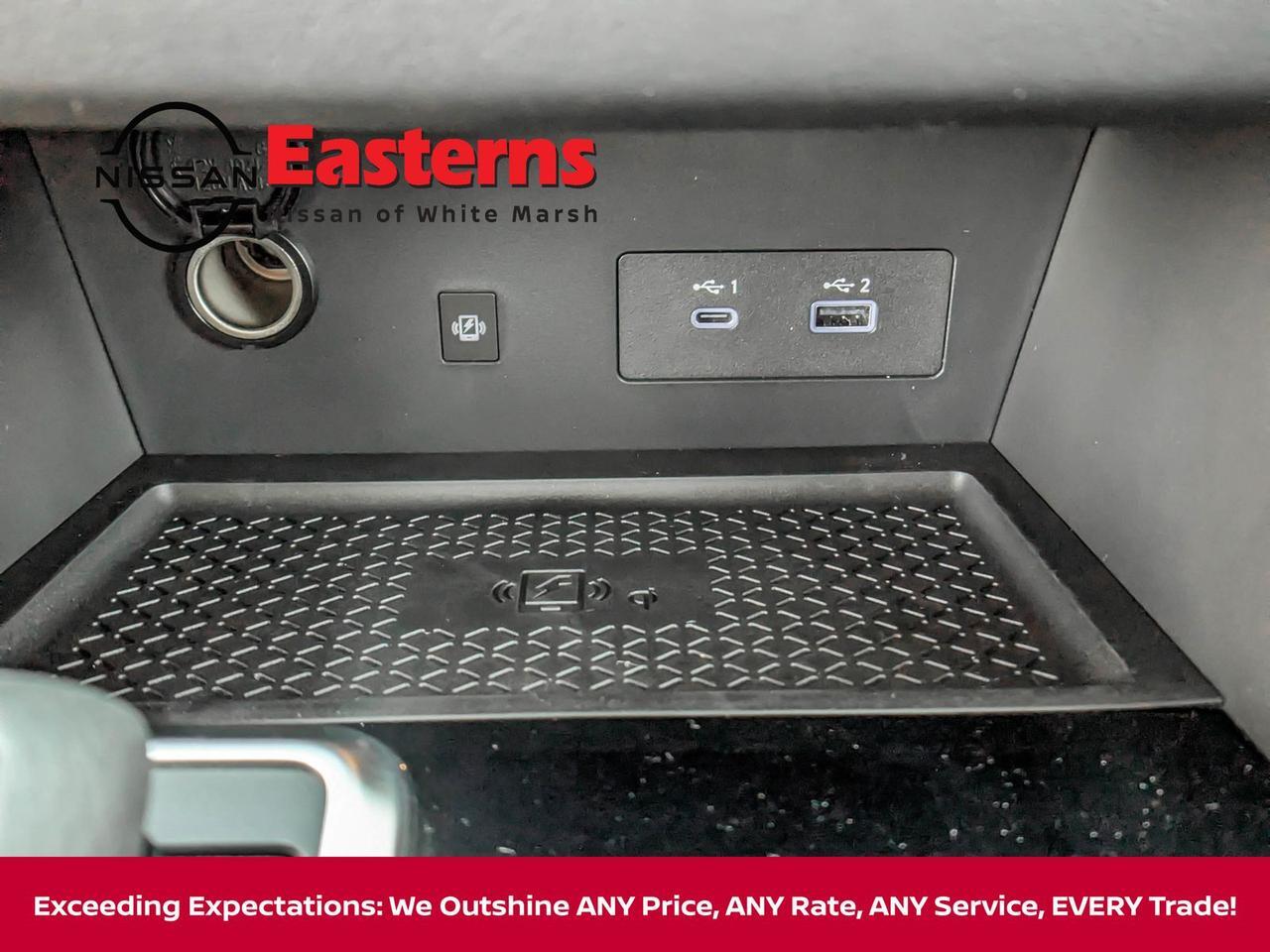 2025 Nissan Pathfinder Platinum White Marsh MD