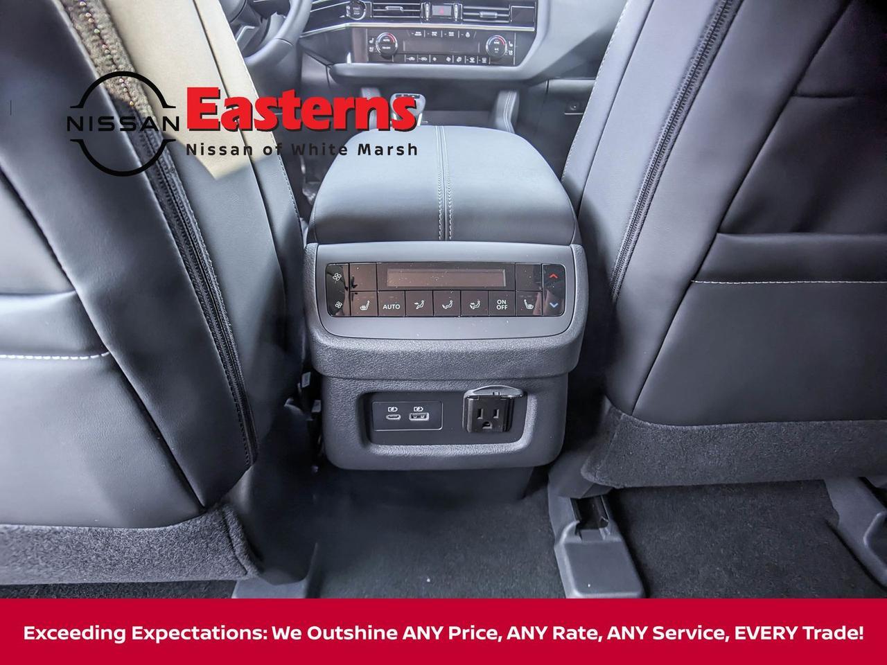 2025 Nissan Pathfinder Platinum White Marsh MD