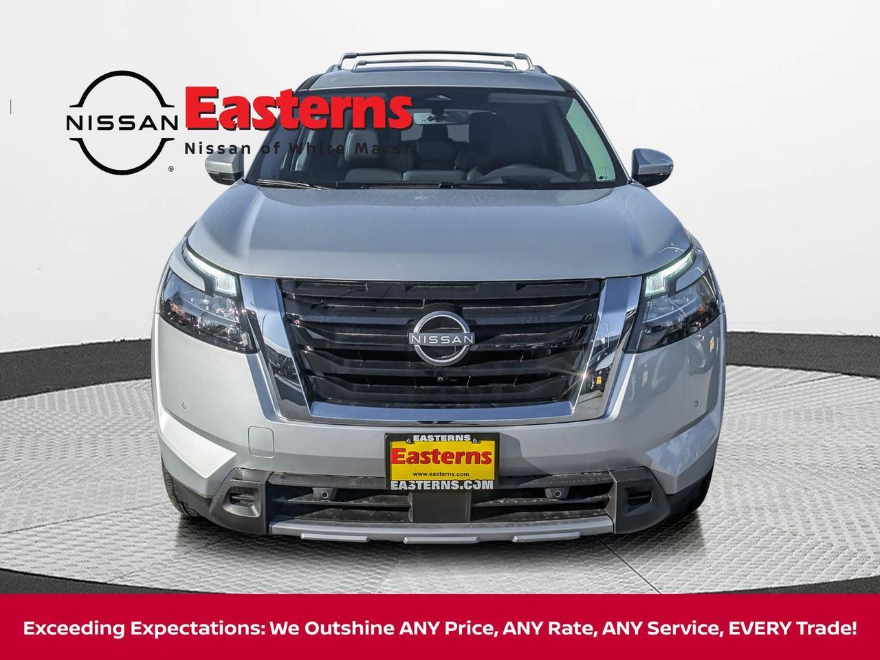 2025 Nissan Pathfinder Platinum White Marsh MD