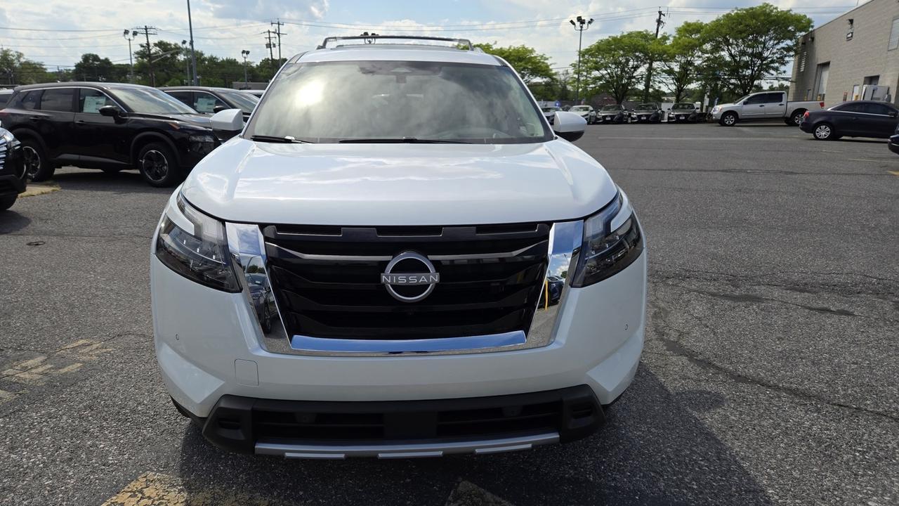 2025 Nissan Pathfinder Platinum Glen Burnie MD