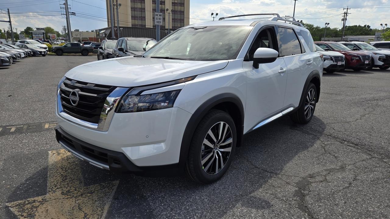 2025 Nissan Pathfinder Platinum Glen Burnie MD