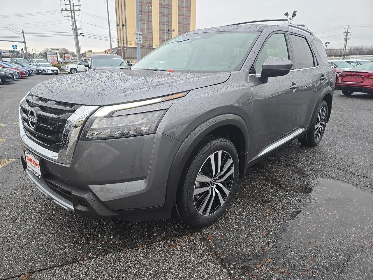 2025 Nissan Pathfinder Platinum Glen Burnie MD