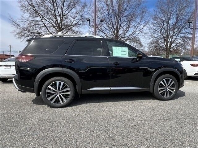 2025 Nissan Pathfinder Platinum Waldorf MD