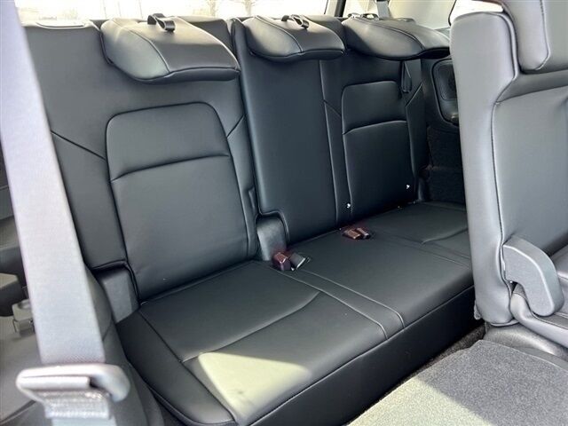 2025 Nissan Pathfinder Platinum Waldorf MD