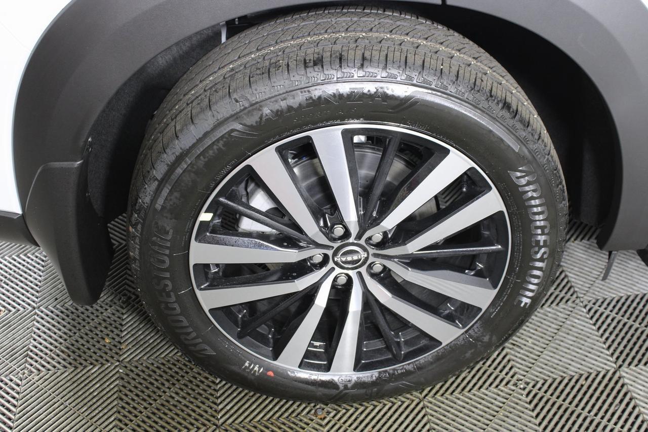 2025 Nissan Pathfinder Platinum Manassas VA