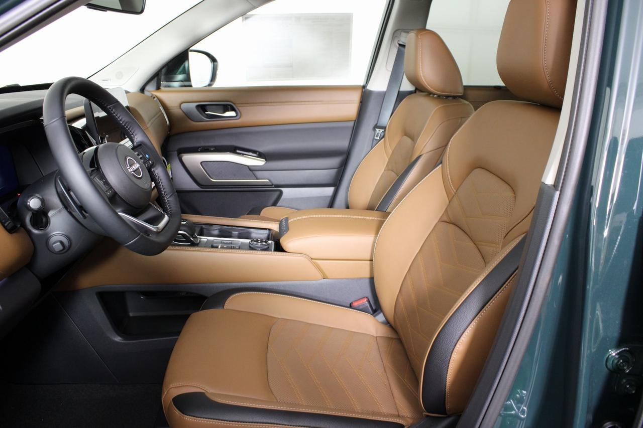 2025 Nissan Pathfinder Platinum Manassas VA