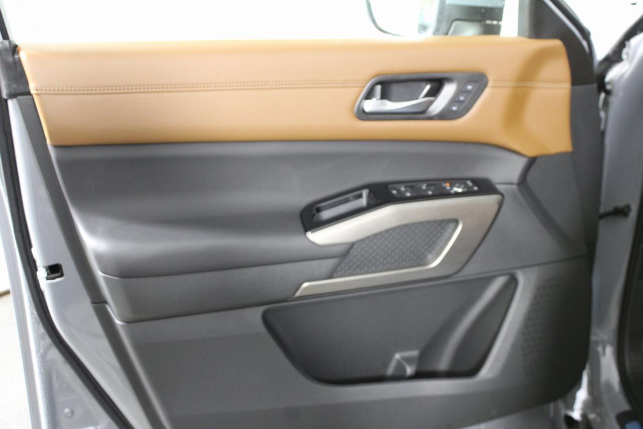 2025 Nissan Pathfinder Platinum Manassas VA